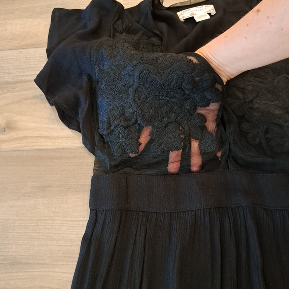 BAND OF GYPSIES All You Need Is Love Dress - Picture 6 of 12